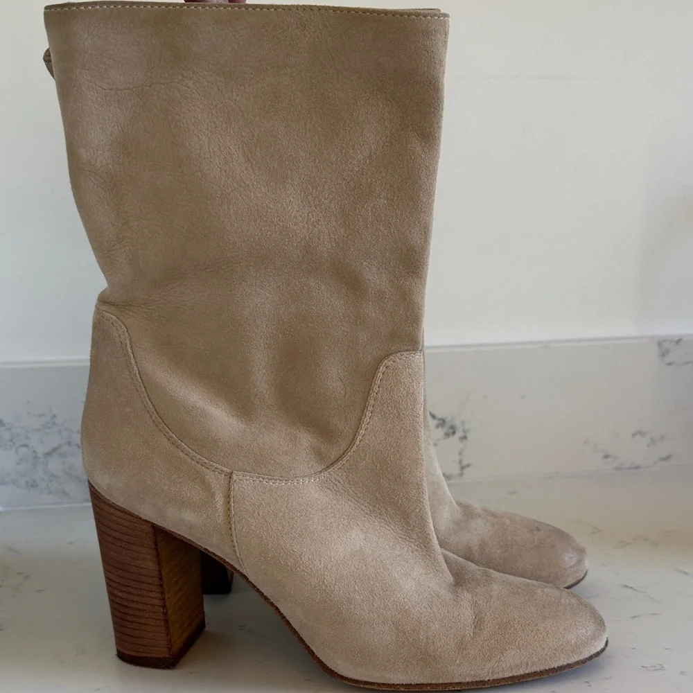 Free People Dakota Block Heel suede slouchy Boots Women’s size 40/ 9 Tan Color